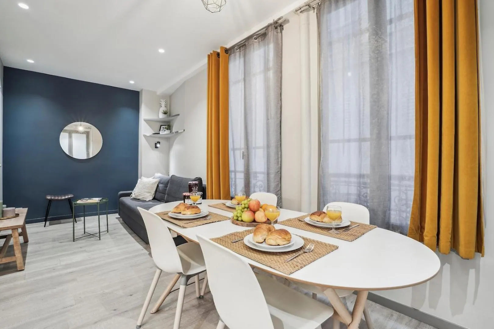 Apartment Bnbnook - In Paris' Heart - Eiffel Tower Paris